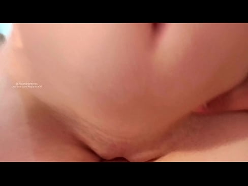 ❤️ Natutulog sa kwarto ni ate at ayun nagising ako ❤️❌ dekalidad na porn sa amin