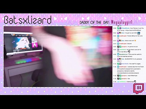❤️ NAKALIMUTAN NG GAMER NA I-OFF ANG STREAM AT NAGSQUIRTED LIVE ON AIR ❤️❌ dekalidad na porn sa amin
